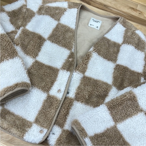 Abercrombie Sherpa Jacket - Picture 3 of 3